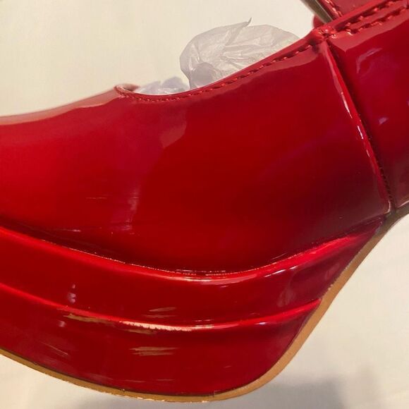 COUTGO Women’s Red Platform High Chunky Buckle Pumps Size 8.5 New With Defects - Picture 5 of 9